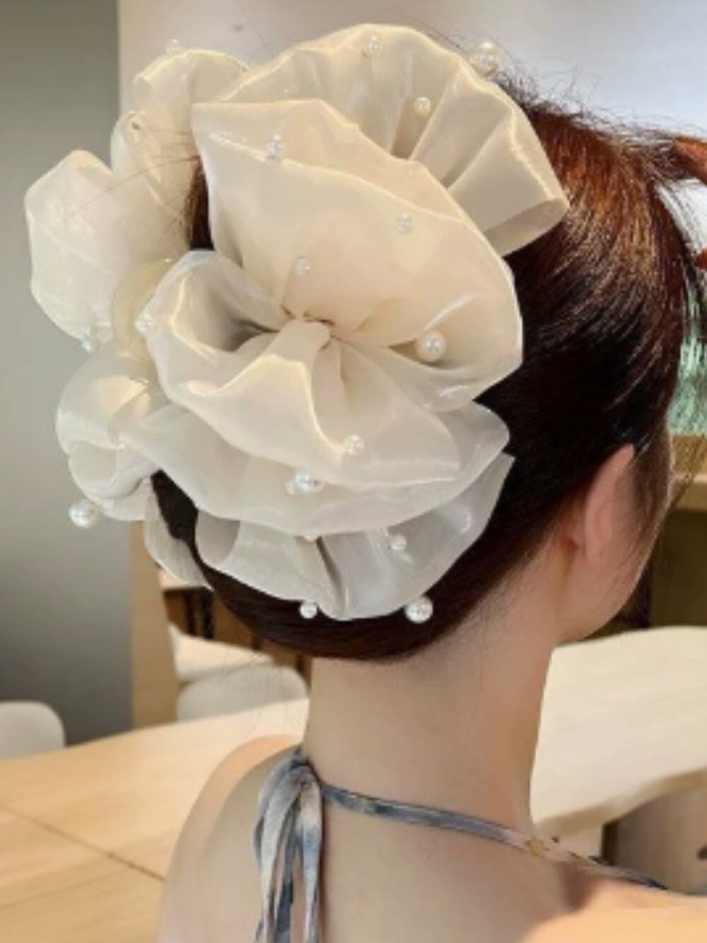 Woman's hairpin